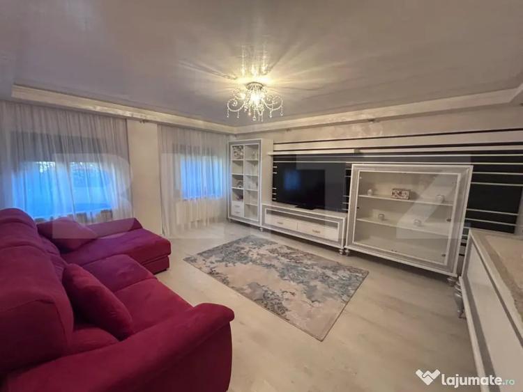 Apartament cu 3 camere decomandat în George Enescu