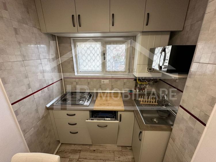 Apartament cu 2 camere decomandat în Ultracentral