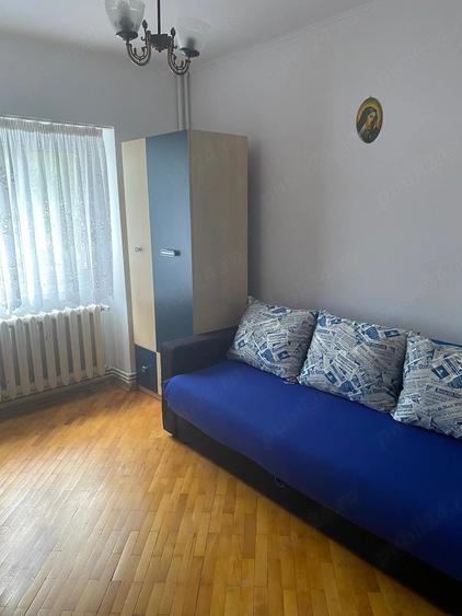 Apartament cu 3 camere decomandat în Păcurari