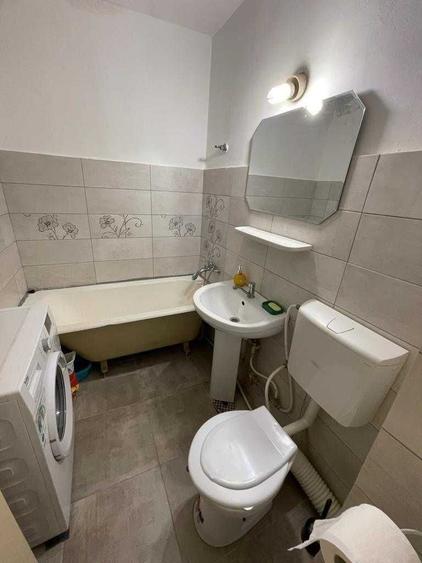 Garsonieră decomandată în Brazda lui Novac