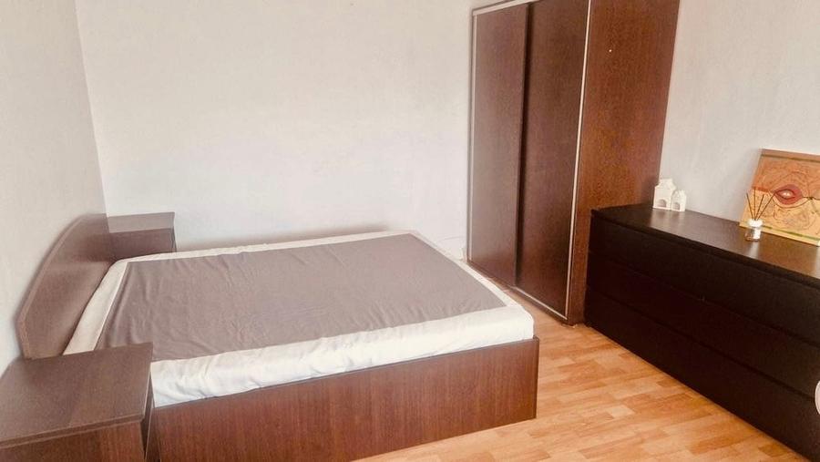 Garsonieră decomandată în Lacul Tei