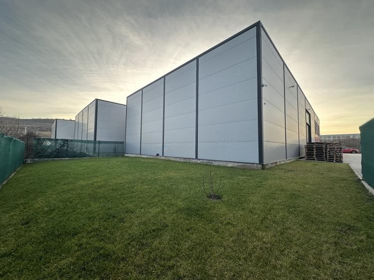 Spațiu industrial, de 560 mp, în Florești