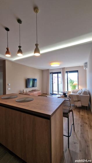 Apartament cu 2 camere semidecomandat în Dumbrăvița