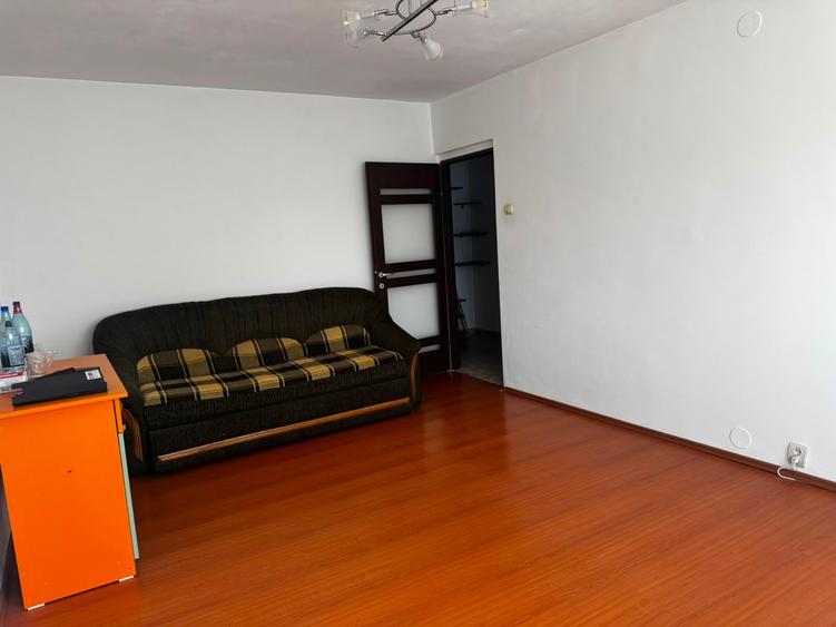 Apartament cu 2 camere în Rovine