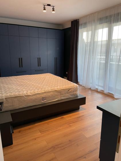 Apartament cu 3 camere decomandat în Hașdeu