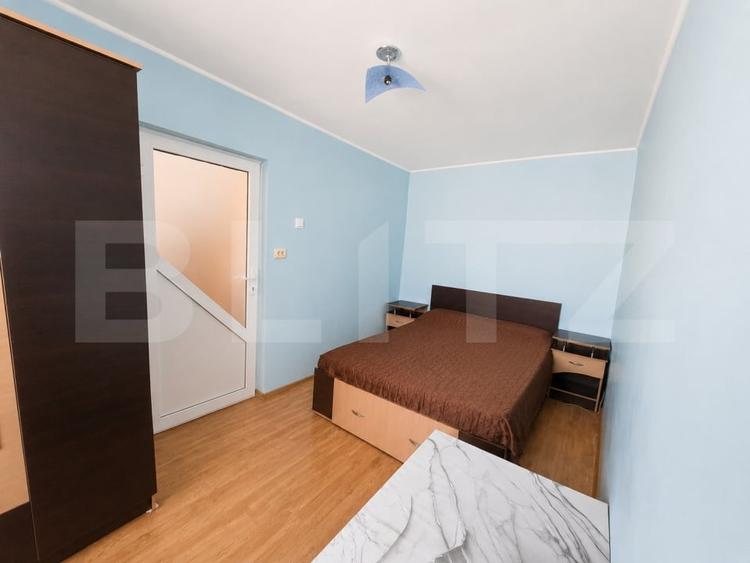 Apartament de vânzare, 2 camere, 35 mp, zona Micro 6 - 6