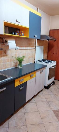 Apartament cu 4 camere decomandat în Chișinau