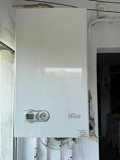 Apartament cu 2 camere decomandat în Est