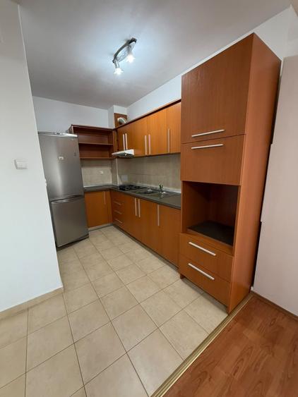 Apartament cu 2 camere decomandat în Exterior Vest