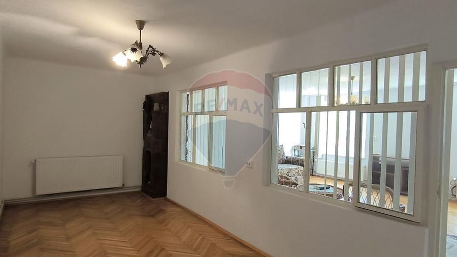 Apartament spa?ios intr-o cladire istorica, zona cent... - 13