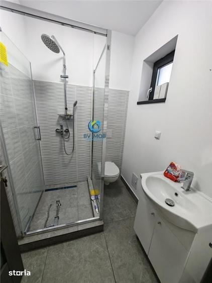 Apartament cu 4 camere în Central