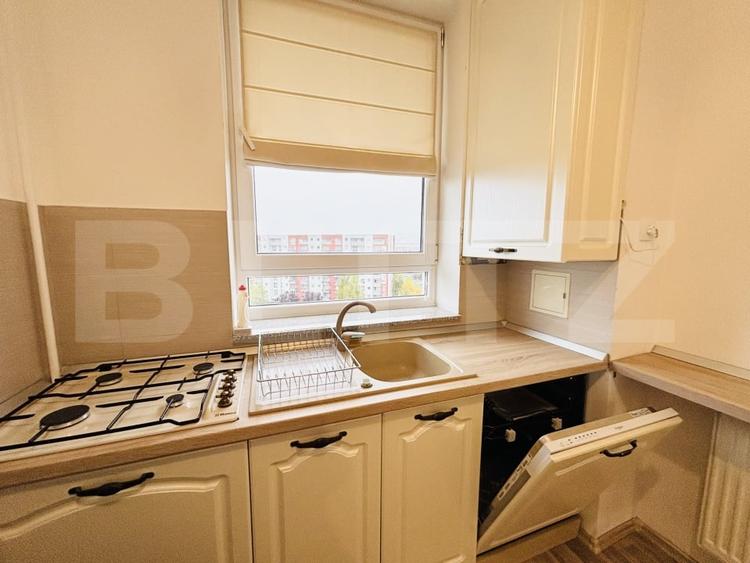 Apartament cu 2 camere decomandat, mobilat în Bartolomeu