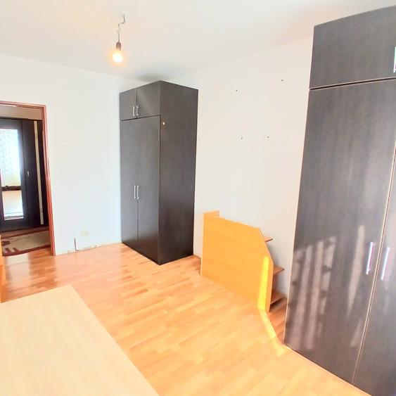 Apartament cu 2 camere în Mircea cel Bătrân