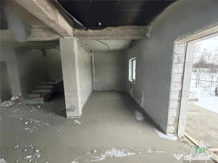 Casă cu 4 camere cu Teren 500 Mp în Frumușani