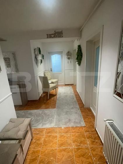 Apartament cu 3 camere decomandat în Reghin