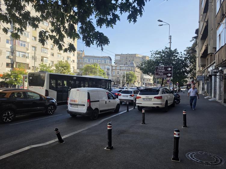 Apartament cu 2 camere decomandat în Moșilor