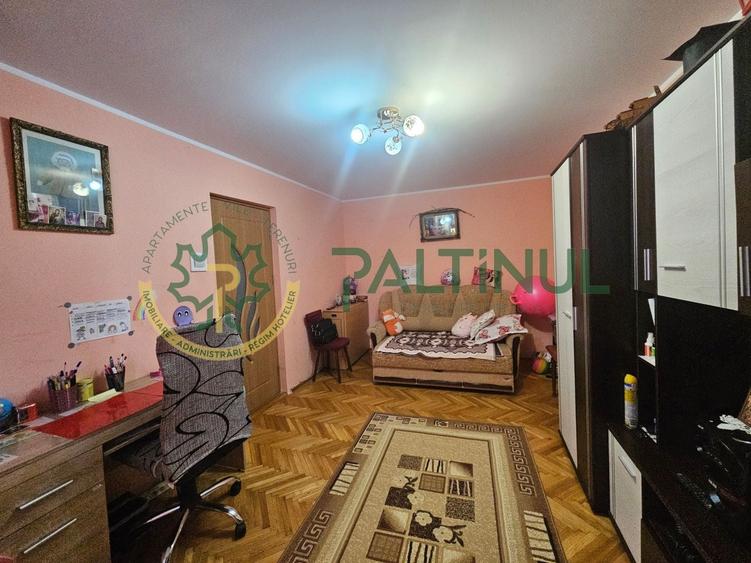Apartament cu 2 camere decomandat în Vasile Aaron