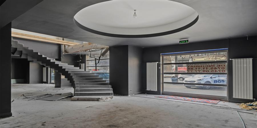 Spațiu comercial, de 1,929.4000244141 mp, în Pantelimon
