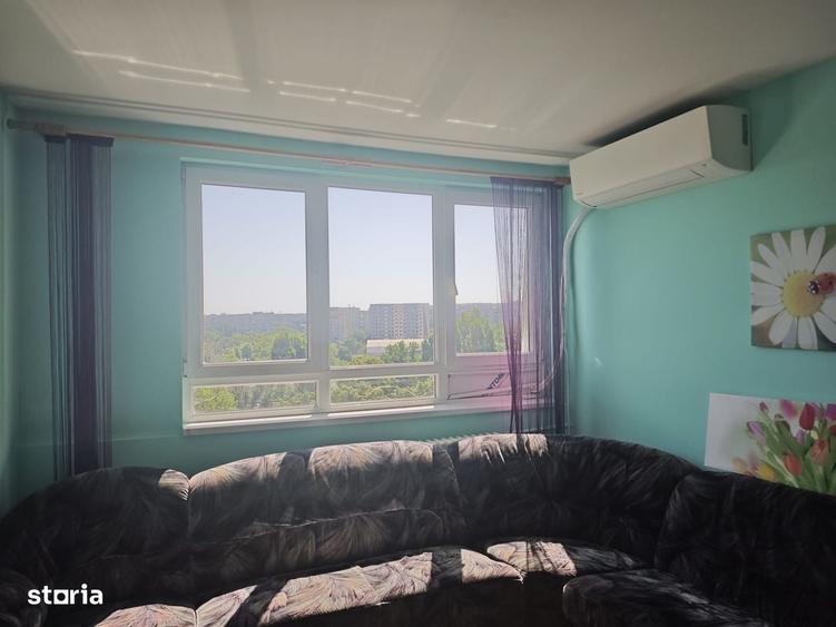 Apartament cu 3 camere semidecomandat în Drumul Taberei