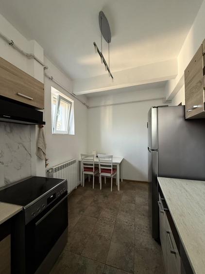 Apartament cu 2 camere decomandat în Năvodari Tabără