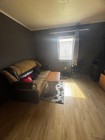 Casă cu 3 camere în Traian