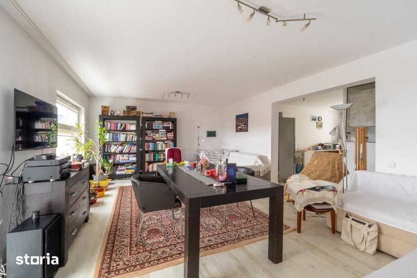 Apartament cu 3 camere în Bună Ziua