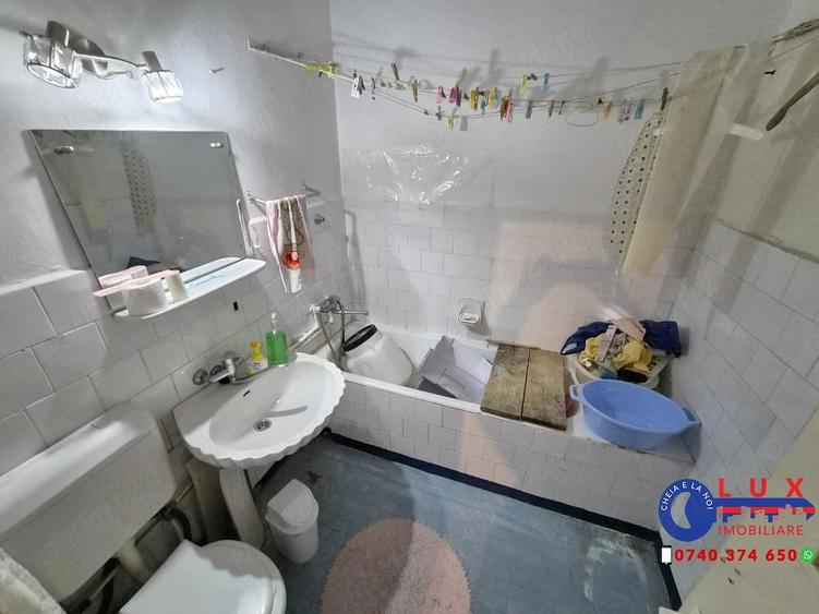 Apartament cu 2 camere decomandat în Ultracentral