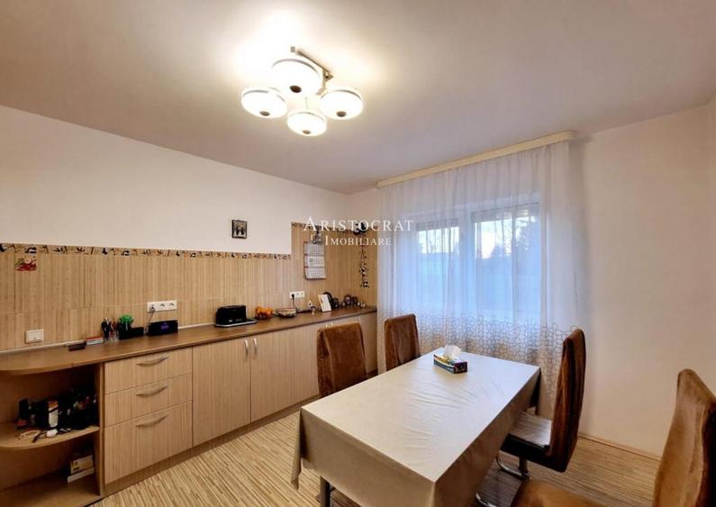 Casă cu 3 camere cu Teren 1172 Mp în Corbeanca