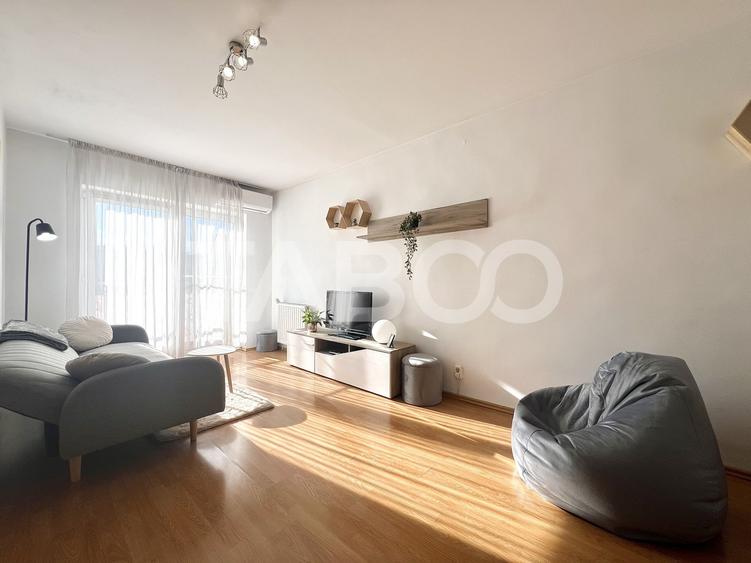 Apartament cu 3 camere semidecomandat, mobilat în Gheorgheni
