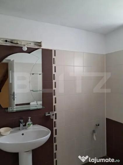 Casa cu 3 camere, 88 mp, teren 337 mp, zona Liceului Economi - 1