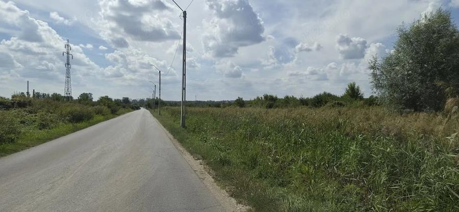 Teren de 18600 mp, în Ștefănești