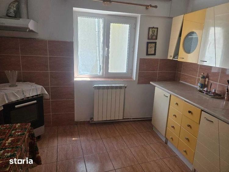 Vand apartament 3 camere Tandarei - 4