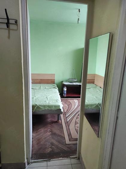 Garsonieră decomandată în Dacia
