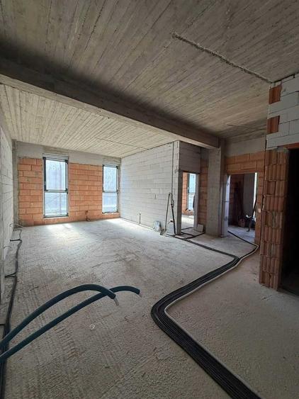 Apartament cu 2 camere decomandat în Obcini