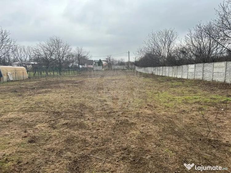 TEREN INTRAVILAN//2490 MP//ZONA MIHAI BRAVU//GRAL - 4
