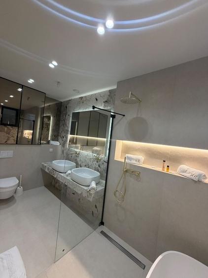 Casă cu 3 camere cu Teren 500 Mp în Central