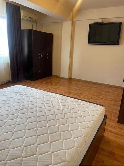 Garsonieră decomandată în Brâncoveanu
