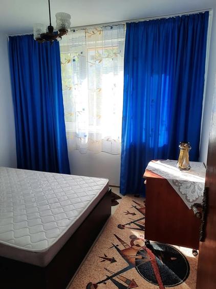 Apartament cu 3 camere decomandat în 1 Decembrie 1918