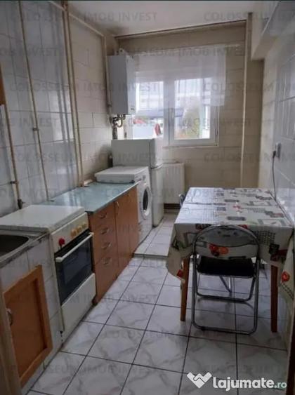 Garsonieră decomandată în Astra