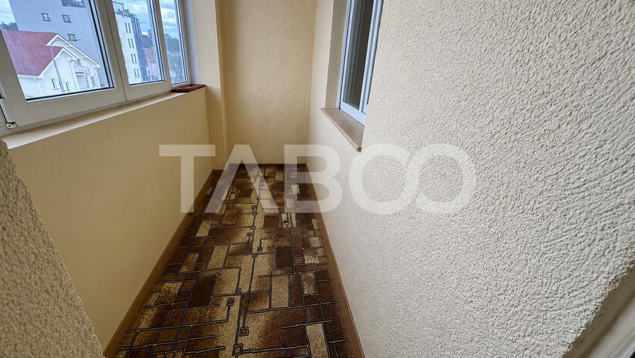 Apartament cu 4 camere decomandat, mobilat în Ștrand
