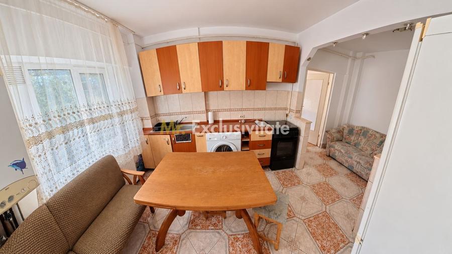 Apartament cu 2 camere decomandat, mobilat în Micro 16