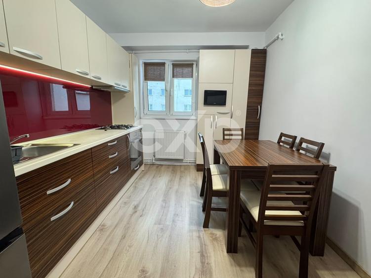 Apartament cu 3 camere decomandat în Mărăști