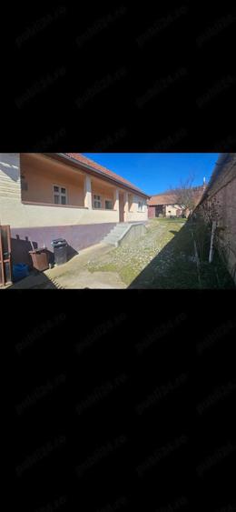 Casă cu 3 camere cu Teren 2084 Mp în Central