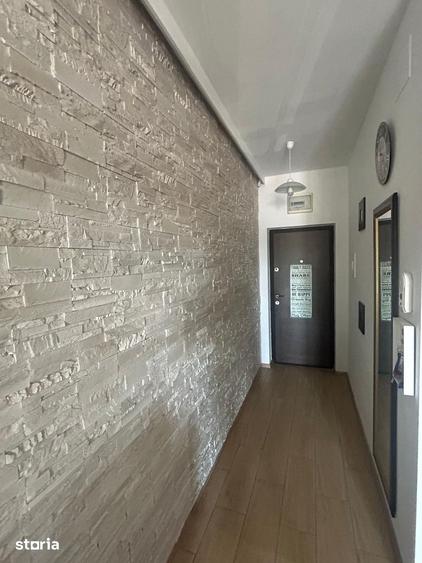 Apartament cu 3 camere decomandat, mobilat în Titan