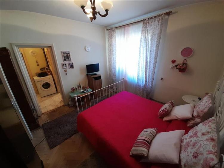 Apartament cu 2 camere decomandat în Ultracentral