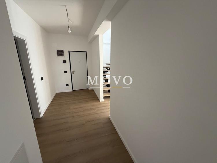 Apartament cu 4 camere decomandat în Giroc