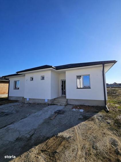 Casă cu 3 camere cu Teren 310 Mp în Central
