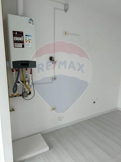Apartament cu 2 camere semidecomandat în Bucureștii Noi
