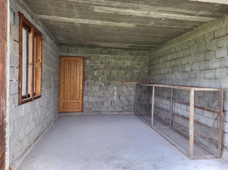 Casă cu 4 camere în Filiași