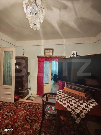 Casă cu 3 camere cu Teren 1033 Mp în Central